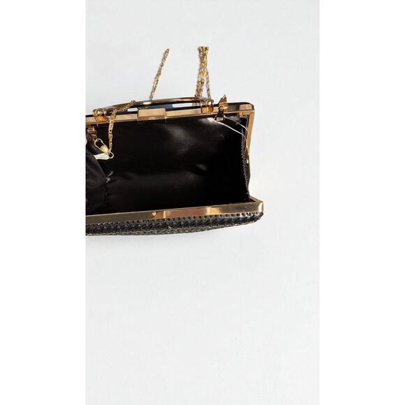 d’margeaux Black Chevron Clutch Purse | Gold Frame Handle Evening Holiday Bag - Picture 4 of 6